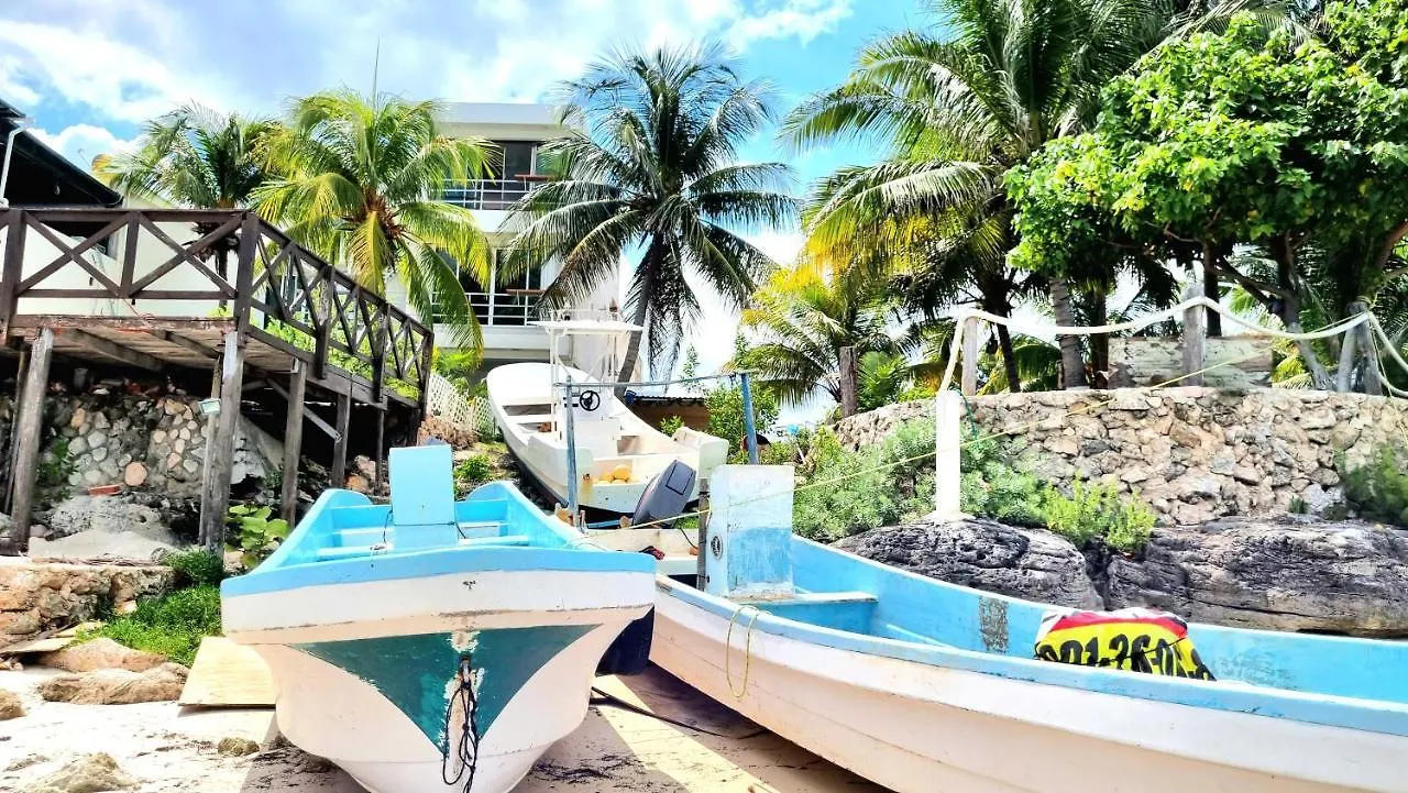 On The Beach - Seaside Sunrise Haven 3 Bedrooms Sea View Cancun Apartment