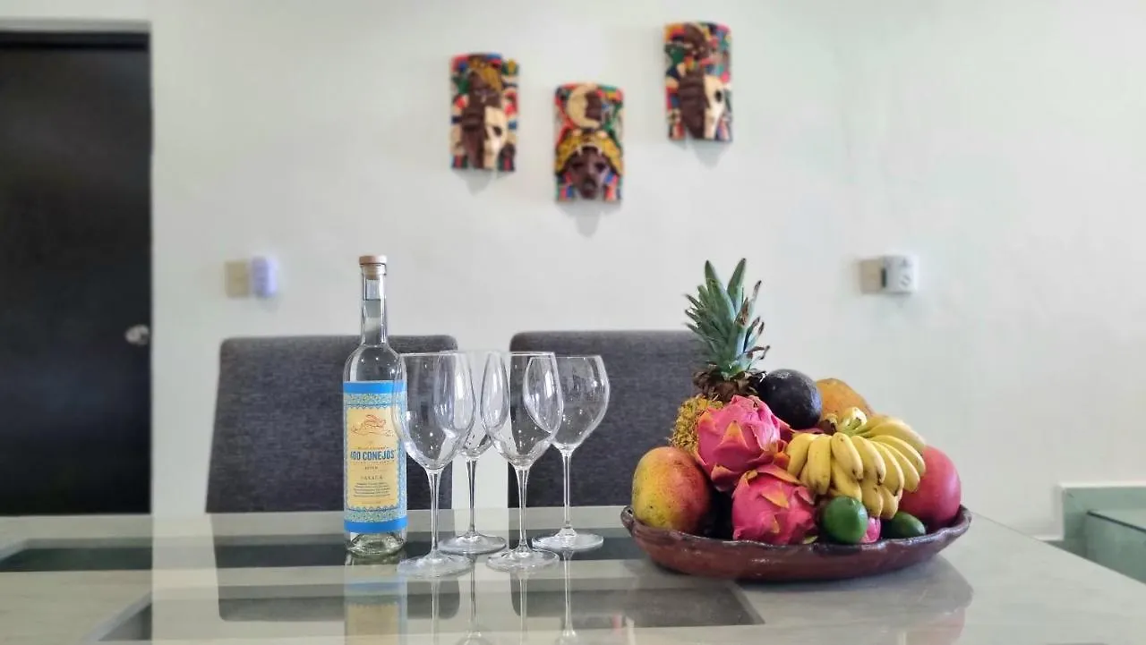 Apartment On The Beach - Seaside Sunrise Haven 3 Bedrooms Sea View Cancun