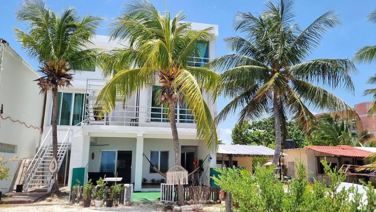 Apartment On The Beach - Seaside Sunrise Haven 3 Bedrooms Sea View Cancun